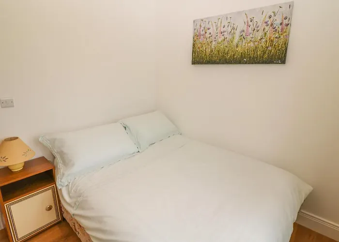 Hébergement de vacances Dirreen House *